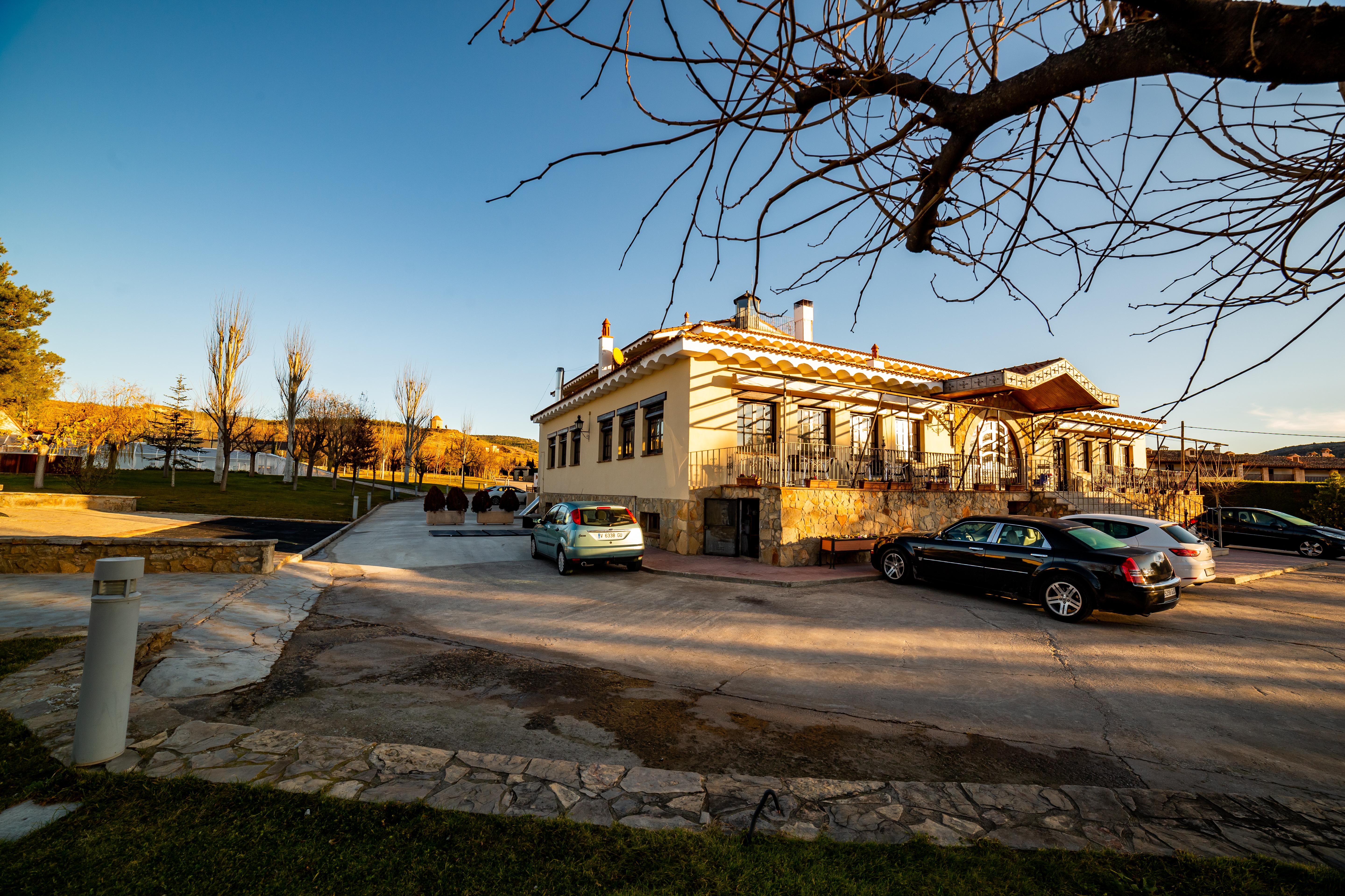 Hotel De Montana Rubielos Rubielos De Mora Bagian luar foto